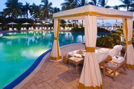 The Palms, Ocean View Studio Located At Ritz Carlton - Key Biscayne Miami Eksteriør billede